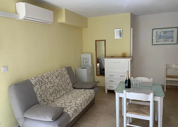 675 Avec Grand Jardin 2 Pers Port Soleil Appartement *